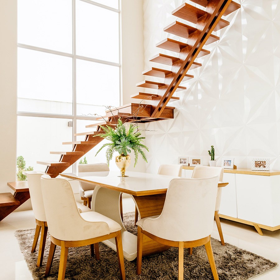 Sécuristes de France – Fenêtre en bois alliant isolation naturelle et sécurité