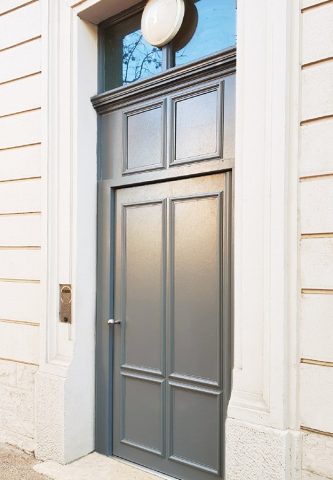 Sécuristes de France – Porte de hall avec interphonie pour le contrôle sécurisé des accès