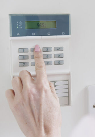 Sécuristes de France – Alarme filaire pour la protection fiable des habitations et locaux professionnels